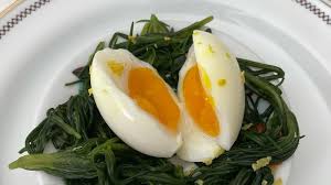 Eggs view 4